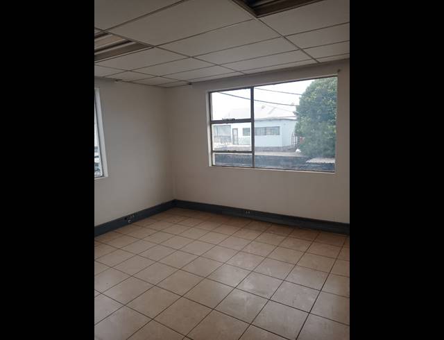 Office property to rent in ANDERBOLT